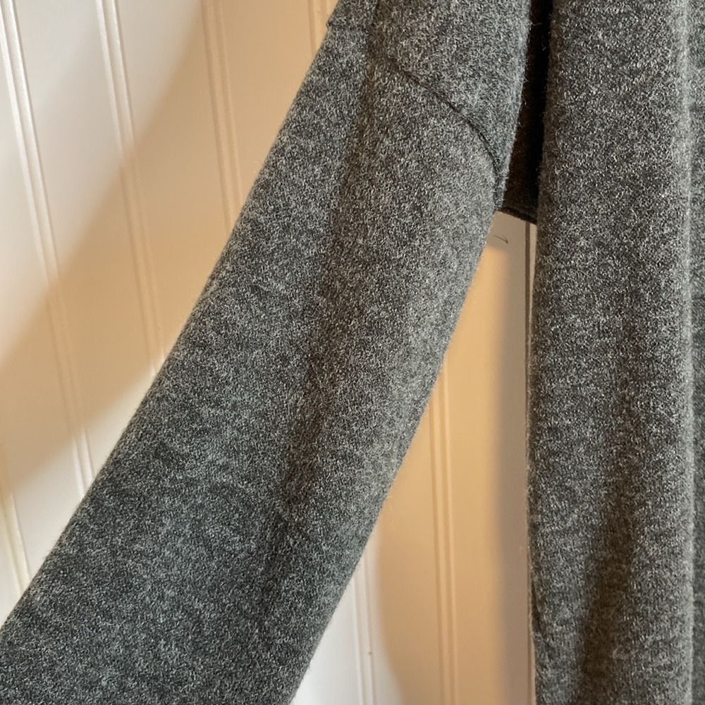 ee:some Sweater charcoal grey Size Medium - Picture 11 of 11